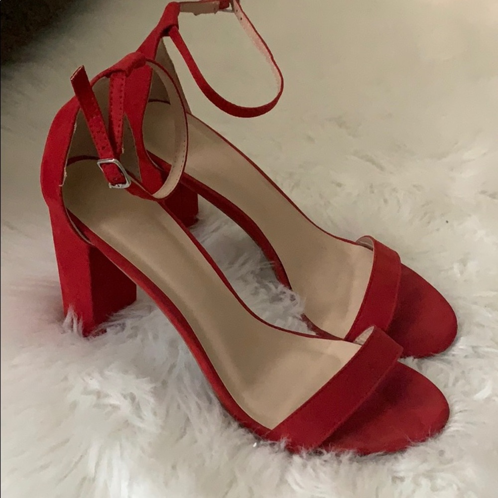 Red Rouge comfortable heels - Picture 2 of 2